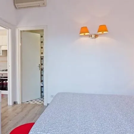 Raggio Di Sole 아파트 산레모